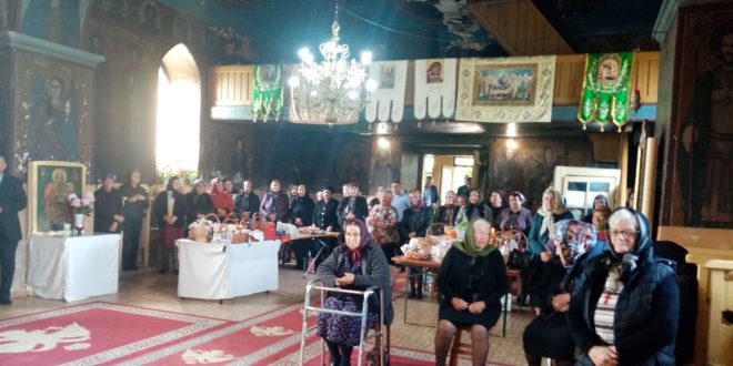 Giurgiu: Sarbatoare tripla  la Singureni cu rugaciune, cinstirea eroilor si 1.500 de sarmale pregatite de comunitate alaturi de primarul Marian Patuleanu