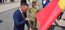 Prefectul Marius Calomfirescu, de Ziua Drapelului National: „Tricolorul ne aduce impreuna, dincolo de diferente”