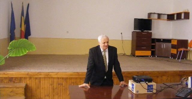 O zi istorică pentru Crevedia: Am fost alături de comunitate la inaugurarea calculatoarelor cu internet public