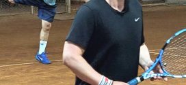 Primarul Daniel Cristian Stan promoveaza sportul si sanatatea la Turneul de Tenis din cadrul „Zilelor Judetului Dambovita”