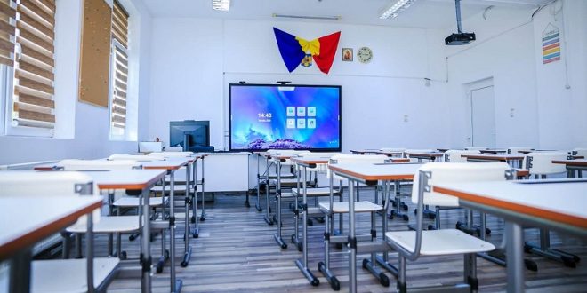 Investitii masive in educatie la Titu: Scolile se transforma  complet inainte de inceperea noului an scolar