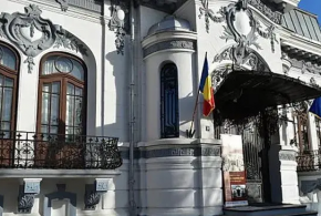 Inima muzicala a Targovistei: Cum pastreaza  „Casa Romantei” tezaurul celor 50 de ani de „Crizantema de Aur”