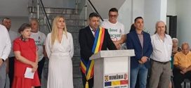 Dambovita: Sarbatoare de suflet la Bucsani – Nunta de Aur, excelenta tinerilor si spiritul dainuirii la „Ziua Dalles”