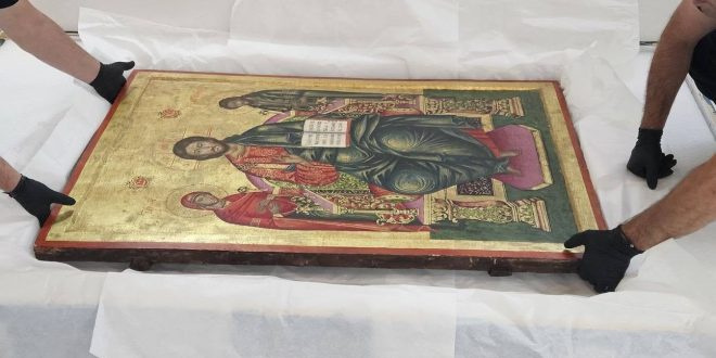 O comoara din colectia Muzeului de Istorie Targoviste, expusa  in Italia: Icoana „Iisus Pantocrator” poate fi admirata la Matera pana pe 20 septembrie
