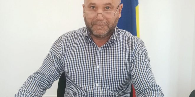 EXCLUSIV | Petrica Lita, Secretar General in Sarbeni: „Suntem simpli functionari in slujba cetateanului, dar avem nevoie de o legislatie pe model european”