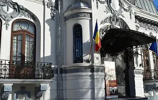 O cladire de patrimoniu cu valoare istorica: Povestea imobilului care adaposteste „Casa Romantei” din Targoviste