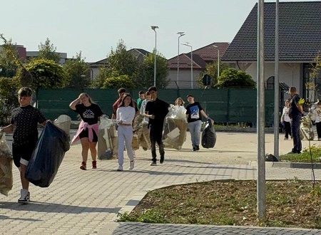 Dambovita, Titu: Actiunea „Let’s Do It, Romania!” cu elevii de la liceele din oras