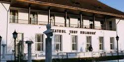 Magia teatrului prinde viata sub cerul liber: Teatrul „Tony Bulandra” aduce o versiune spectaculoasa cu papusi gigant a operei „Barbierul din Sevilla” in Parcul Chindia