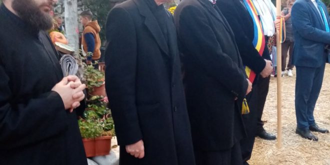 TRADITIE SI SPIRITUALITATE LA POALELE BUCEGILOR: „TOAMNA LITERARA PIETROSITEANA” ISI SCRIE ISTORIA