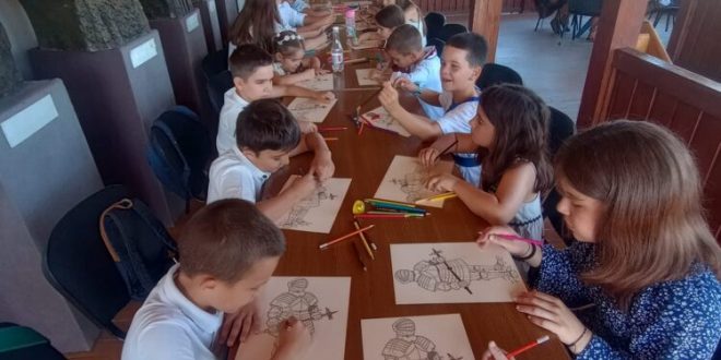 Muzeele din Targoviste devin sali de clasa neconventionale pentru o noua generatie de elevi in anul scolar 2026-2027